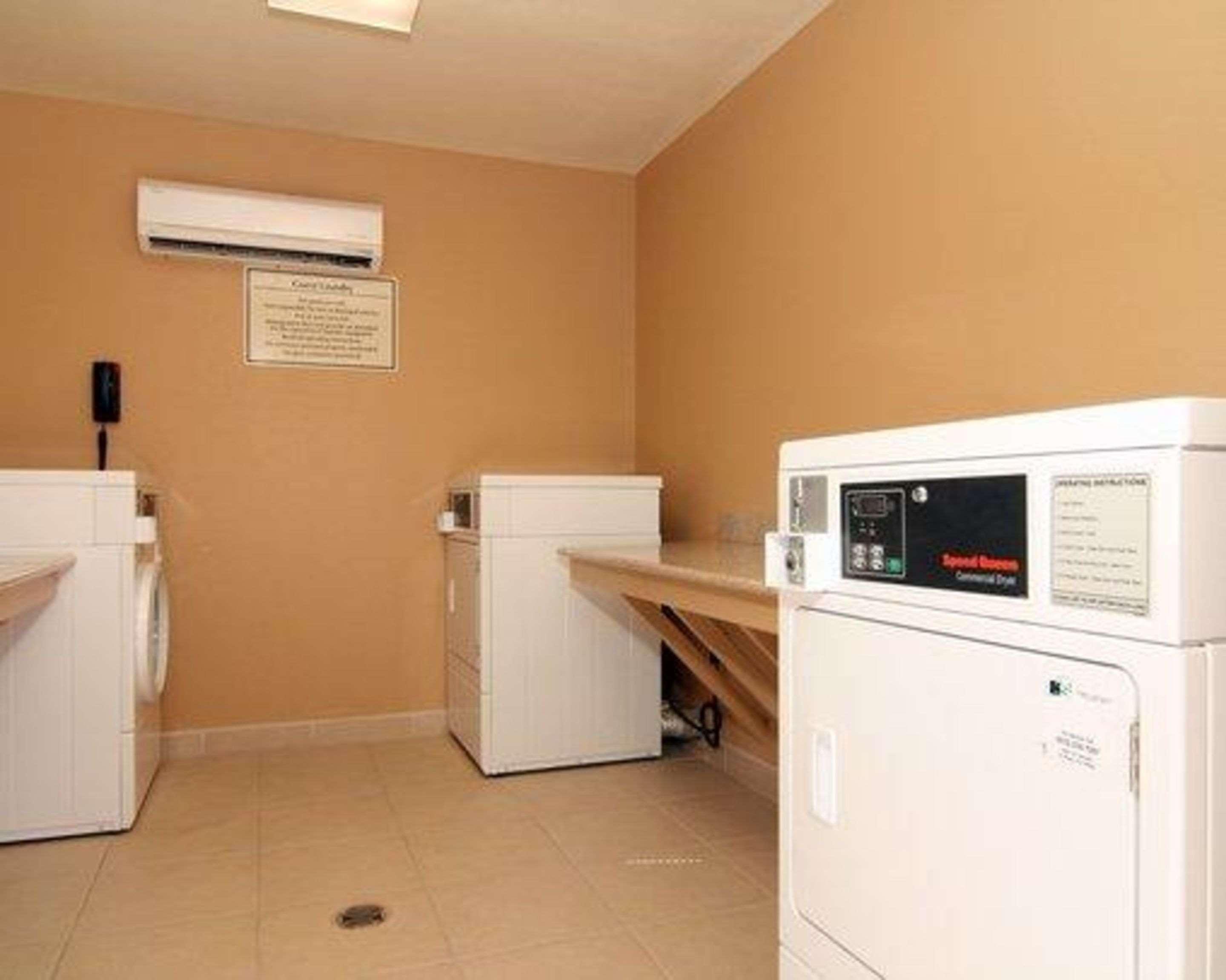 Suburban Studios Alamogordo Exteriör bild